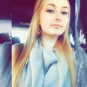 Meet your Posher, Annarose